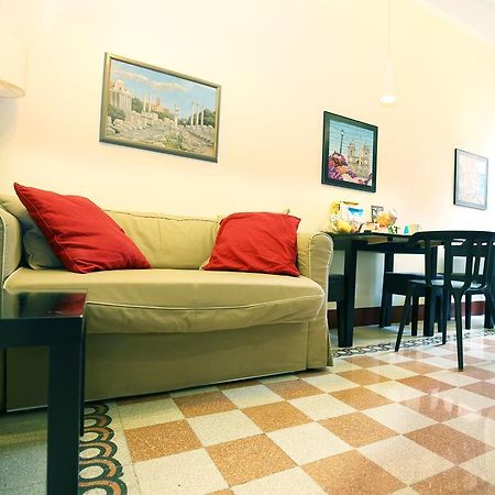 Giulietta Al Colosseo B&B Rome Buitenkant foto